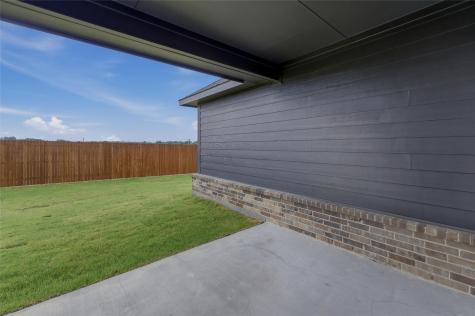 1333 Frio Drive Springtown TX 76082
