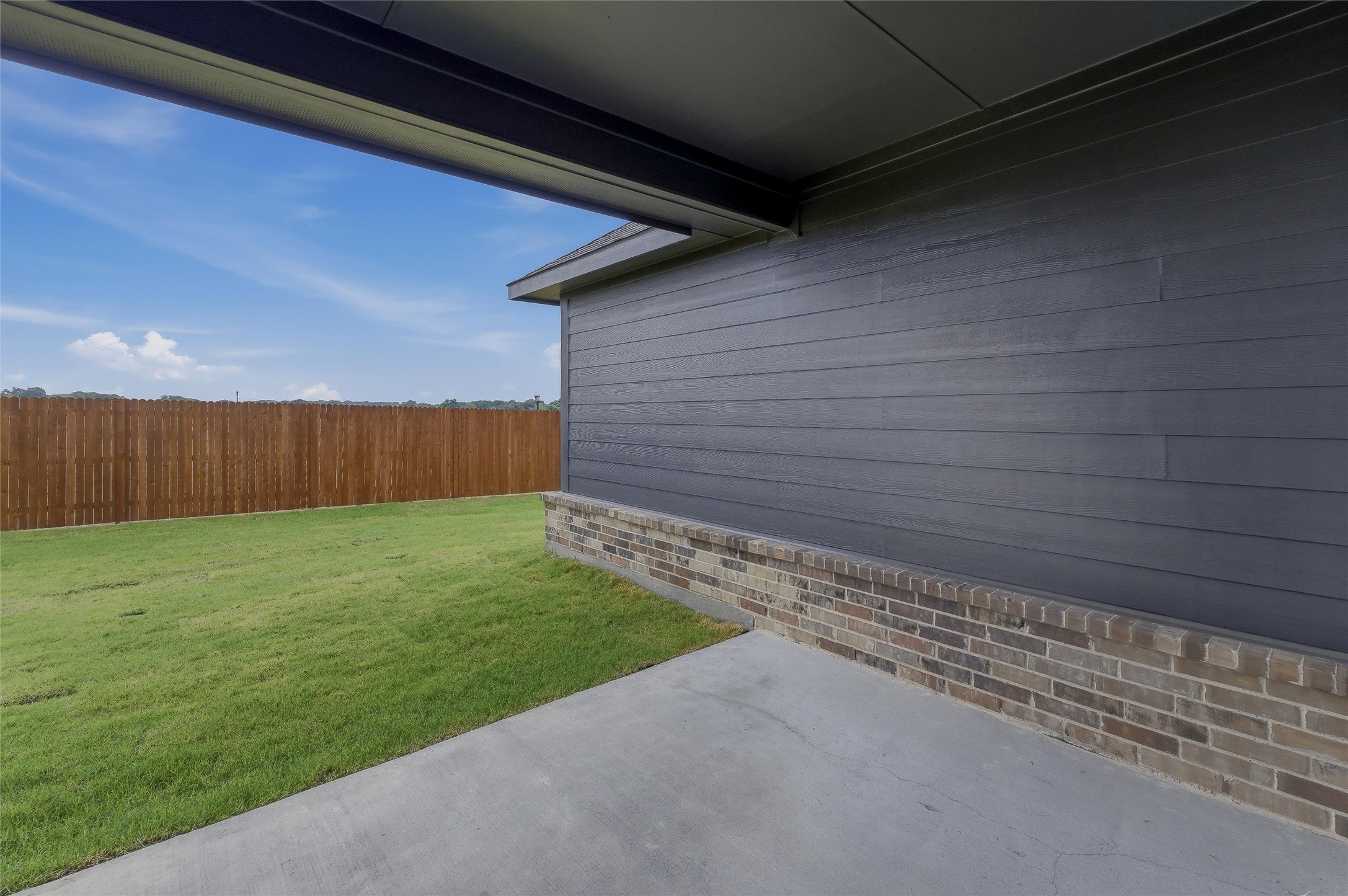 1333 Frio Drive Springtown TX 76082