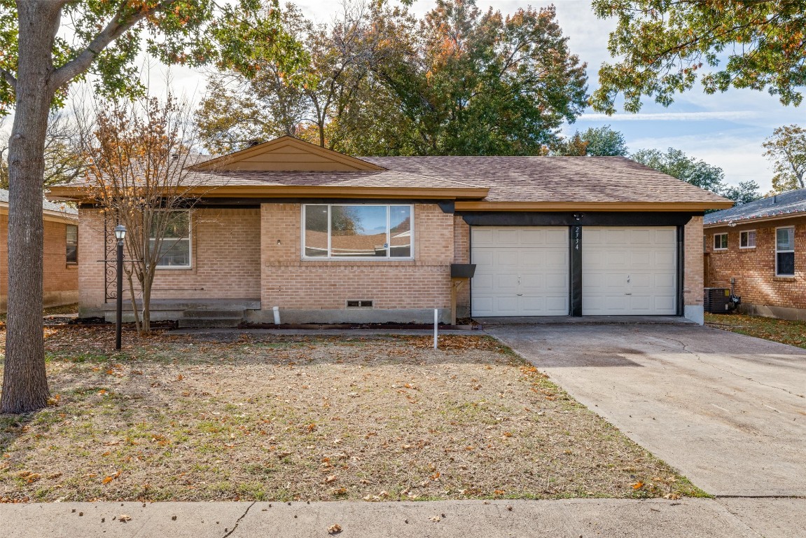 2334 Hillsboro Avenue Dallas TX 75228