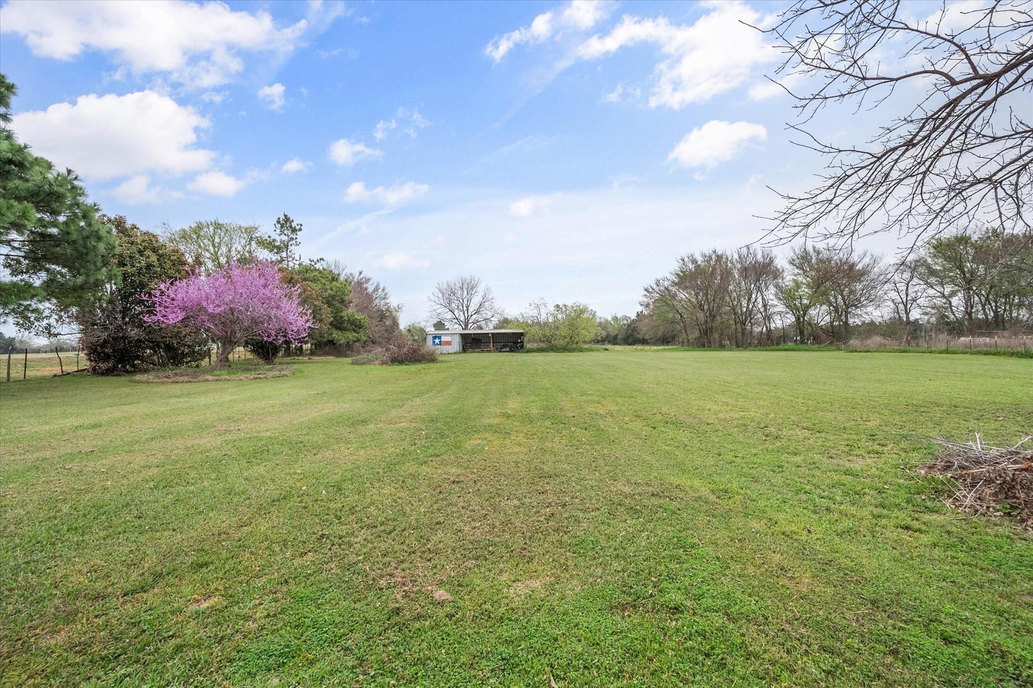 230 Fcr 141 Streetman TX 75859