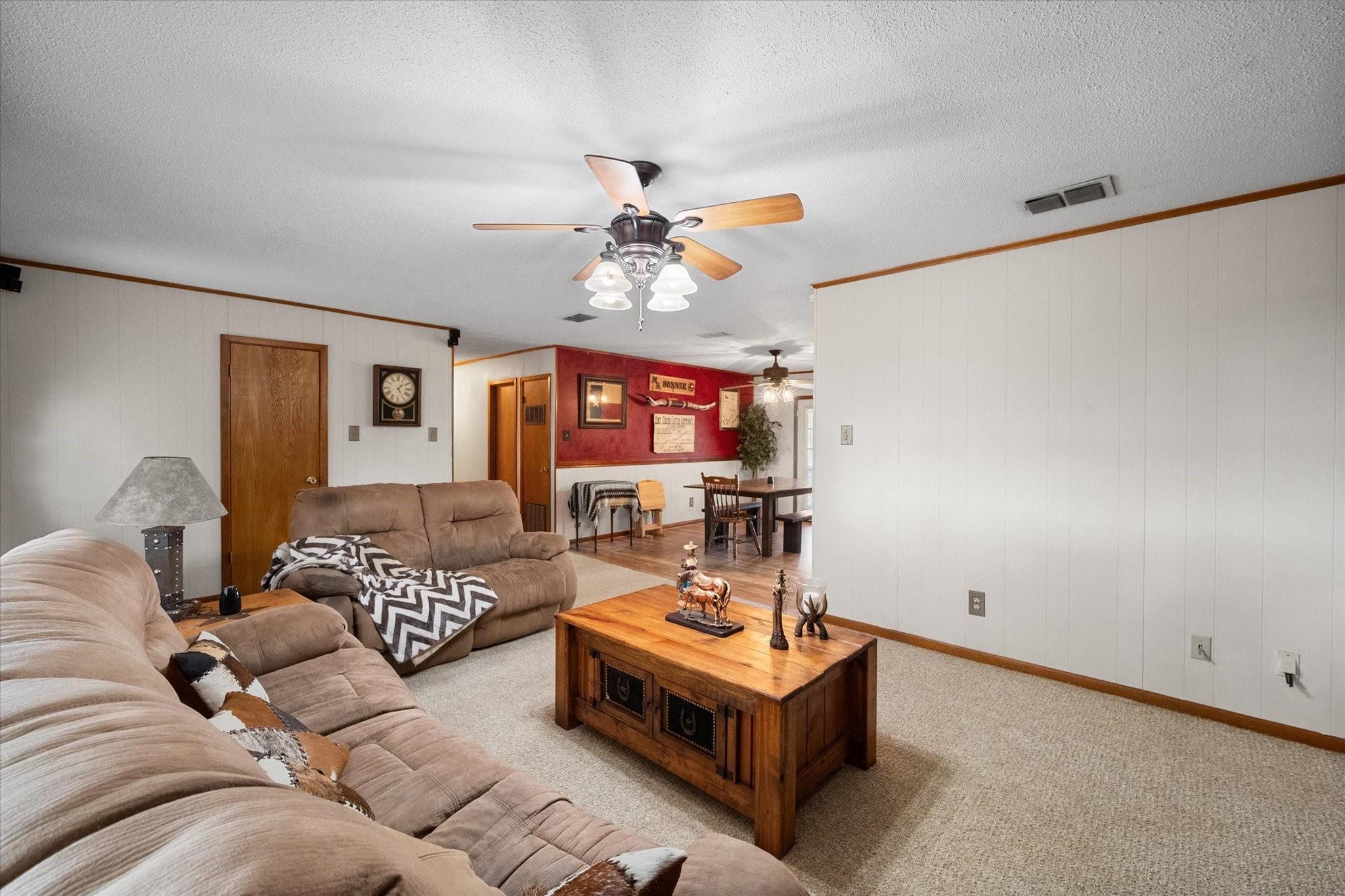 230 Fcr 141 Streetman TX 75859