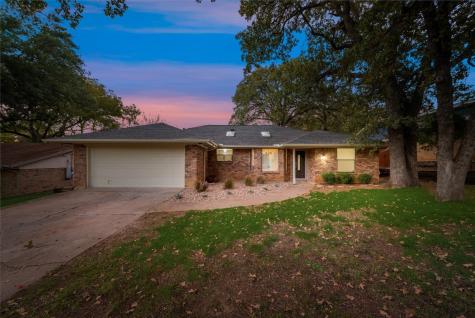 7613 Ripple Creek Court Fort Worth TX 76120
