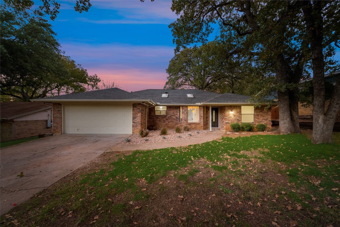 7613 Ripple Creek Court Fort Worth TX 76120