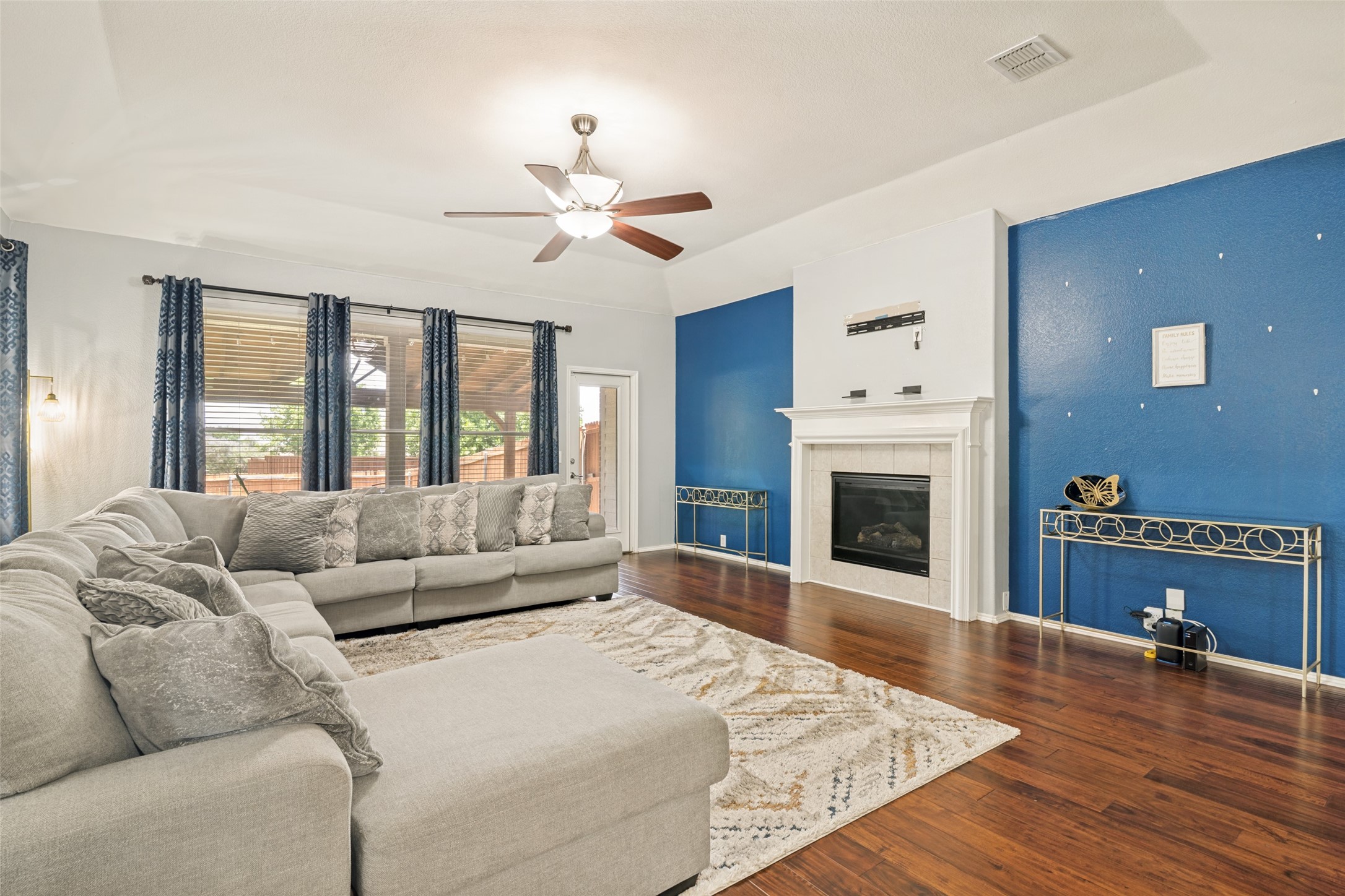 1374 Petaluma Drive Rockwall TX 75087