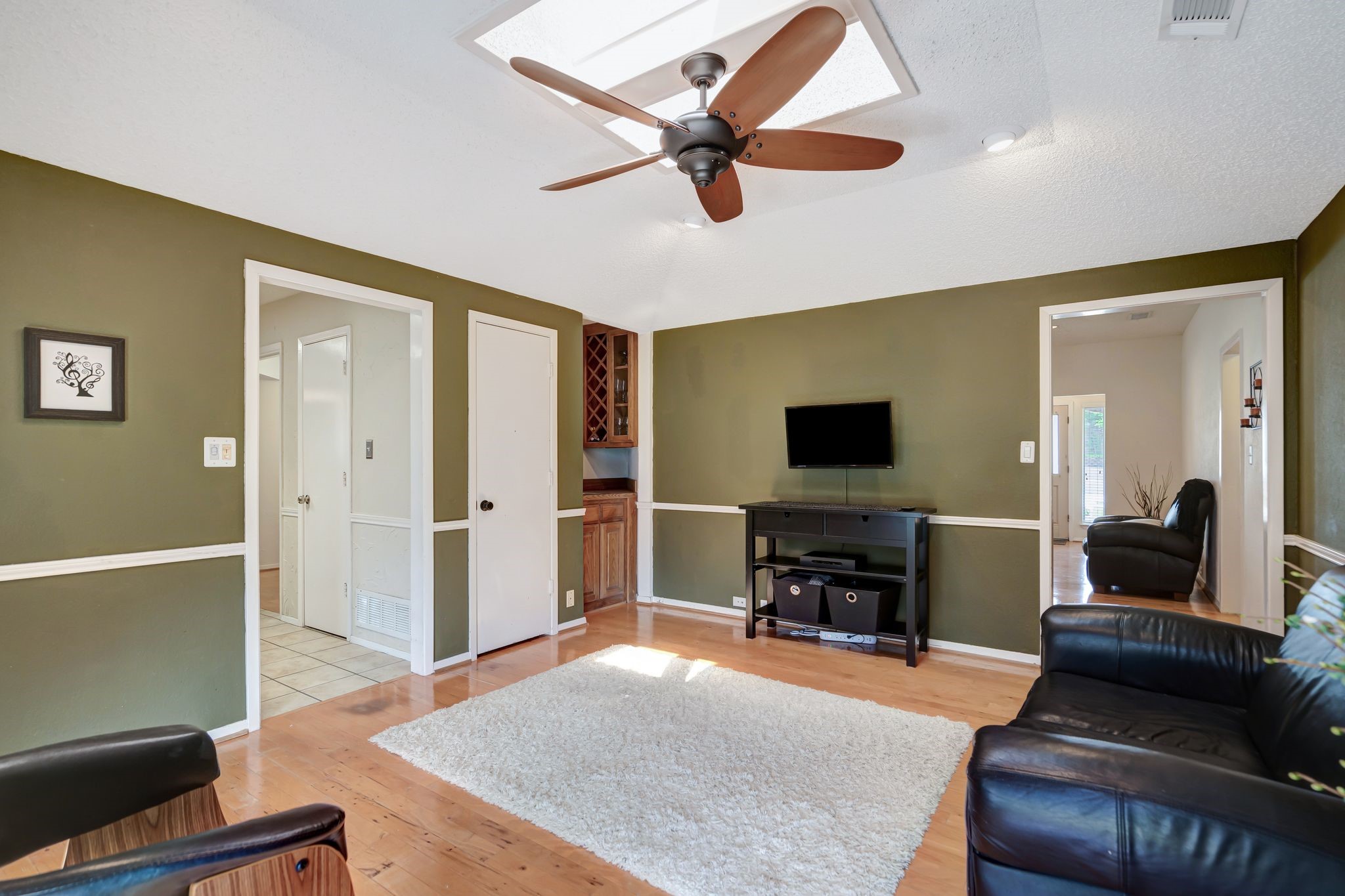 2010 Vista Crest Drive Carrollton TX 75007