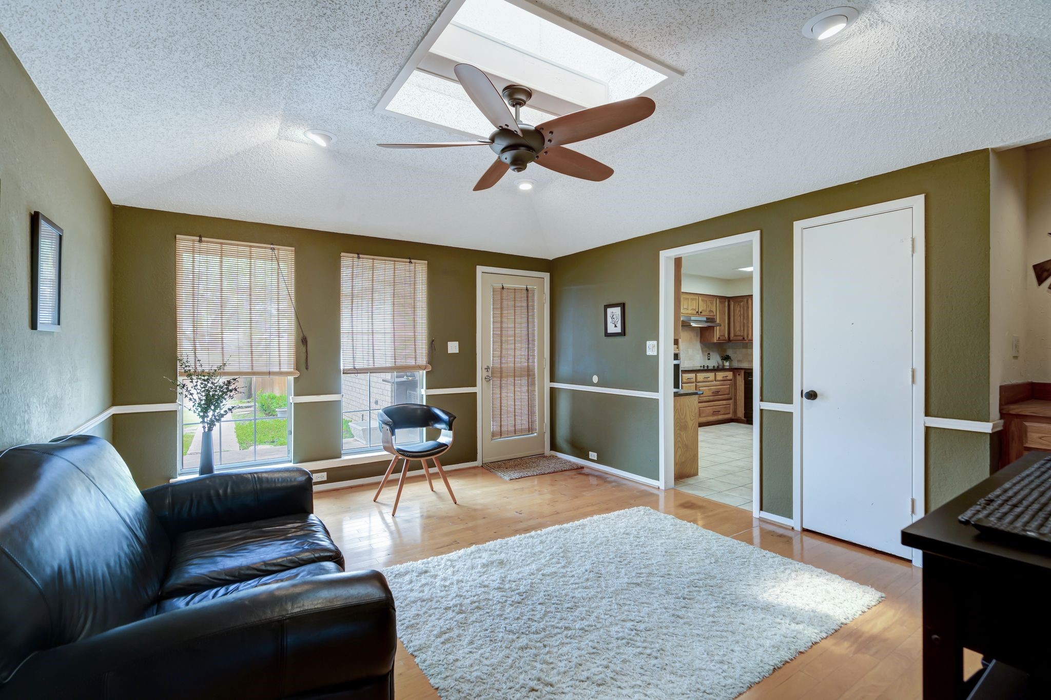 2010 Vista Crest Drive Carrollton TX 75007