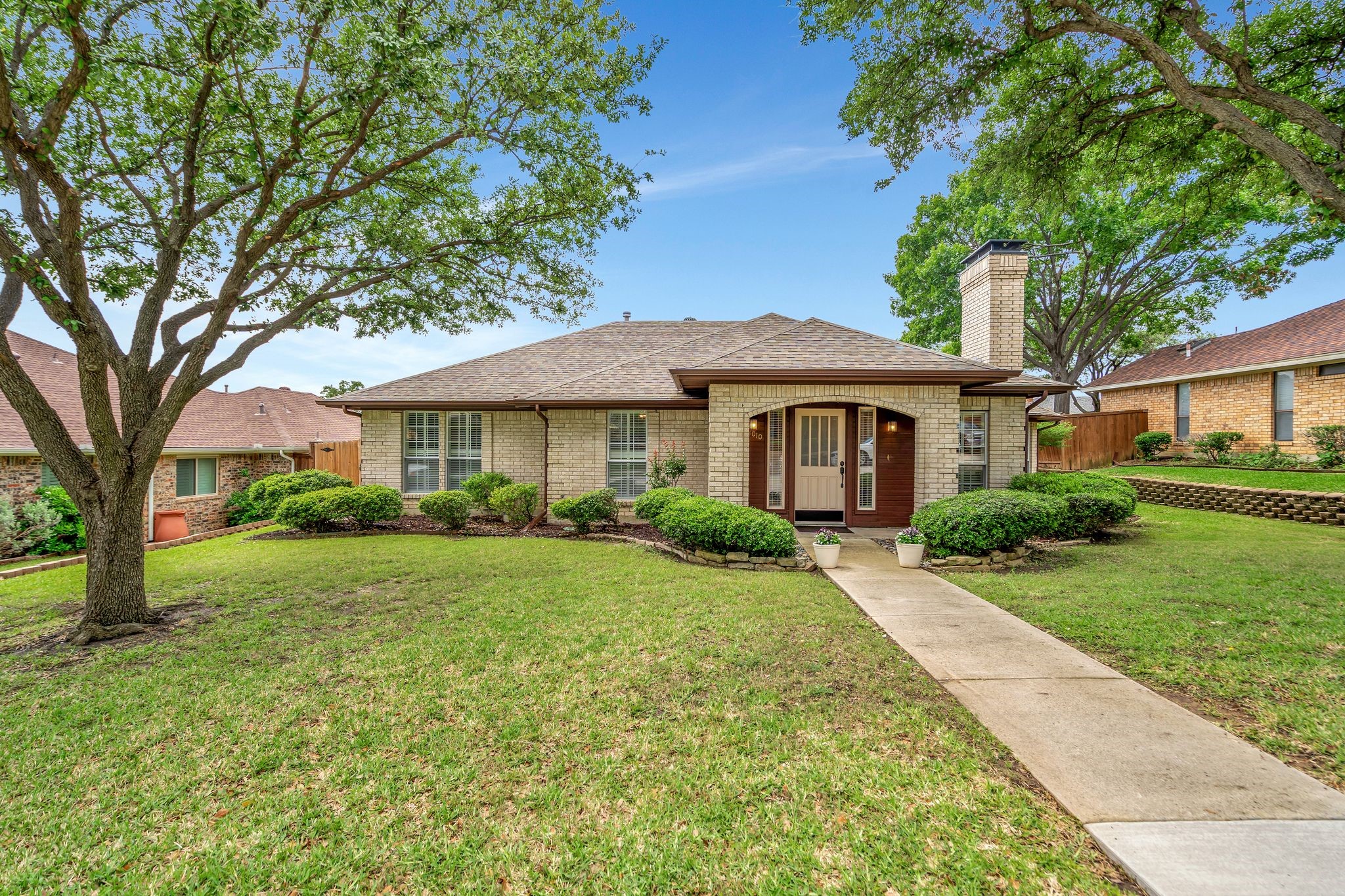 2010 Vista Crest Drive Carrollton TX 75007