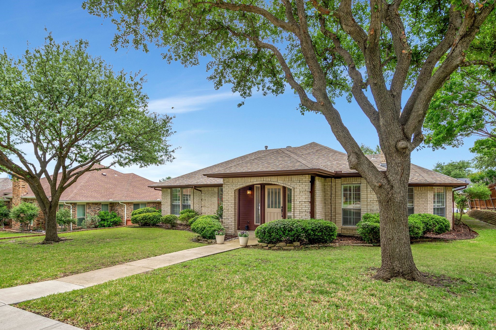 2010 Vista Crest Drive Carrollton TX 75007