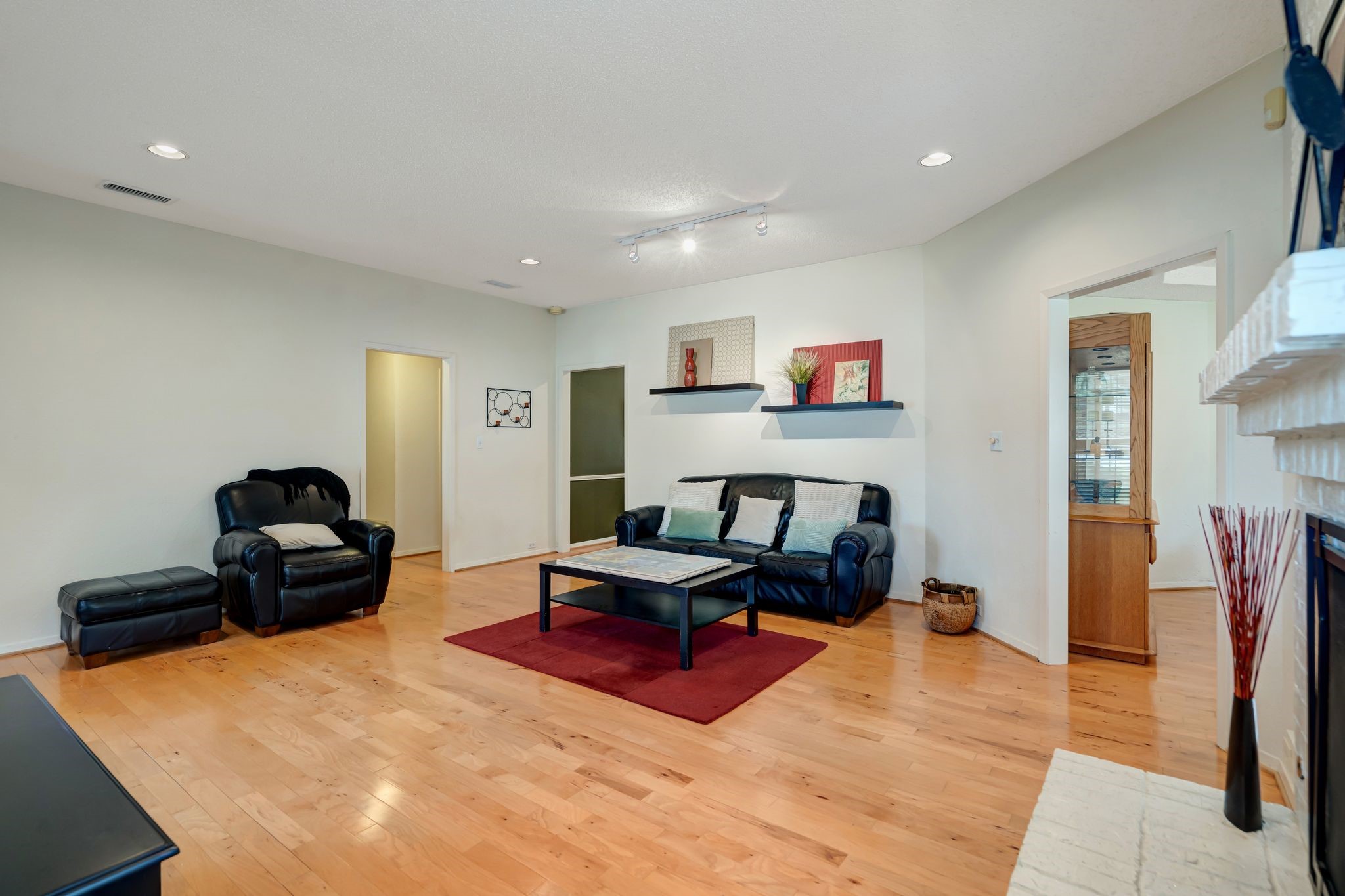 2010 Vista Crest Drive Carrollton TX 75007