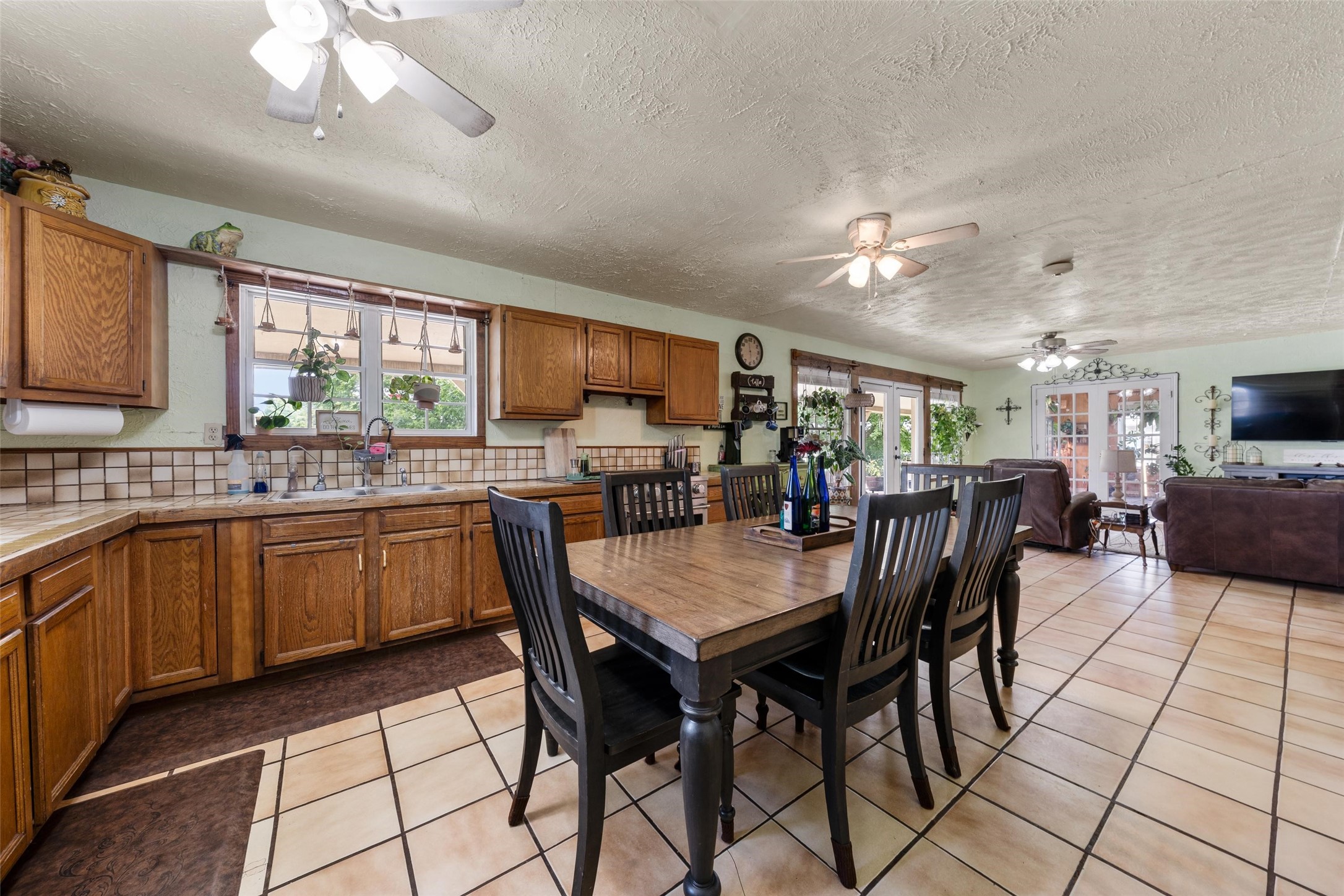 2059 Southwinds Drive Lorena TX 76655