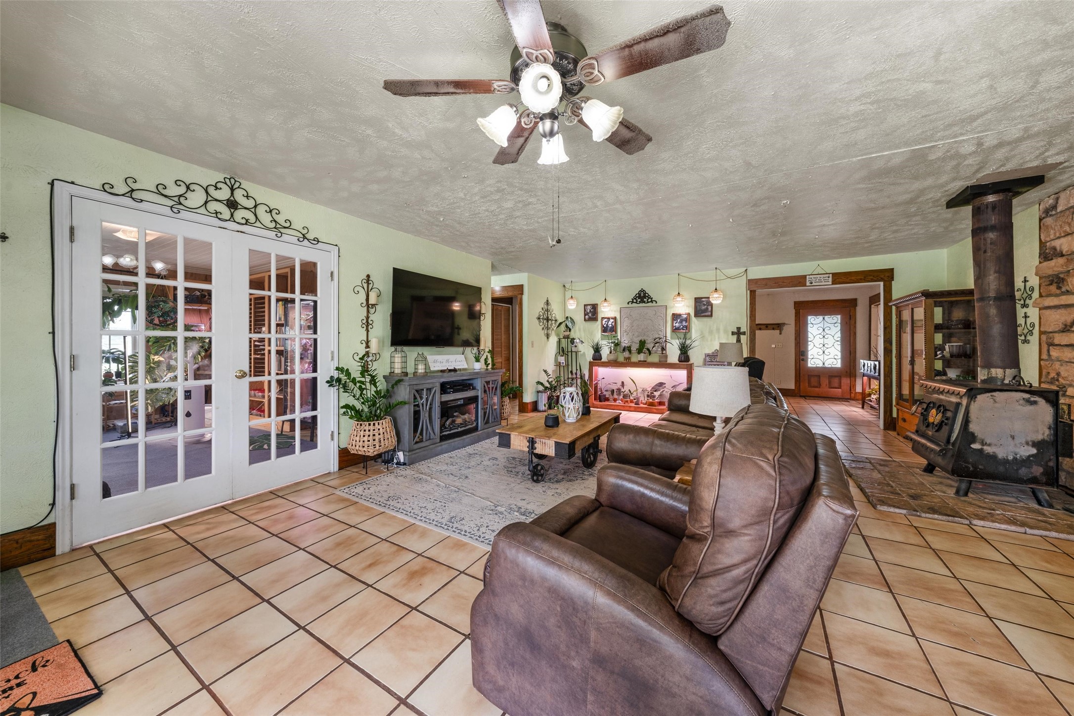 2059 Southwinds Drive Lorena TX 76655