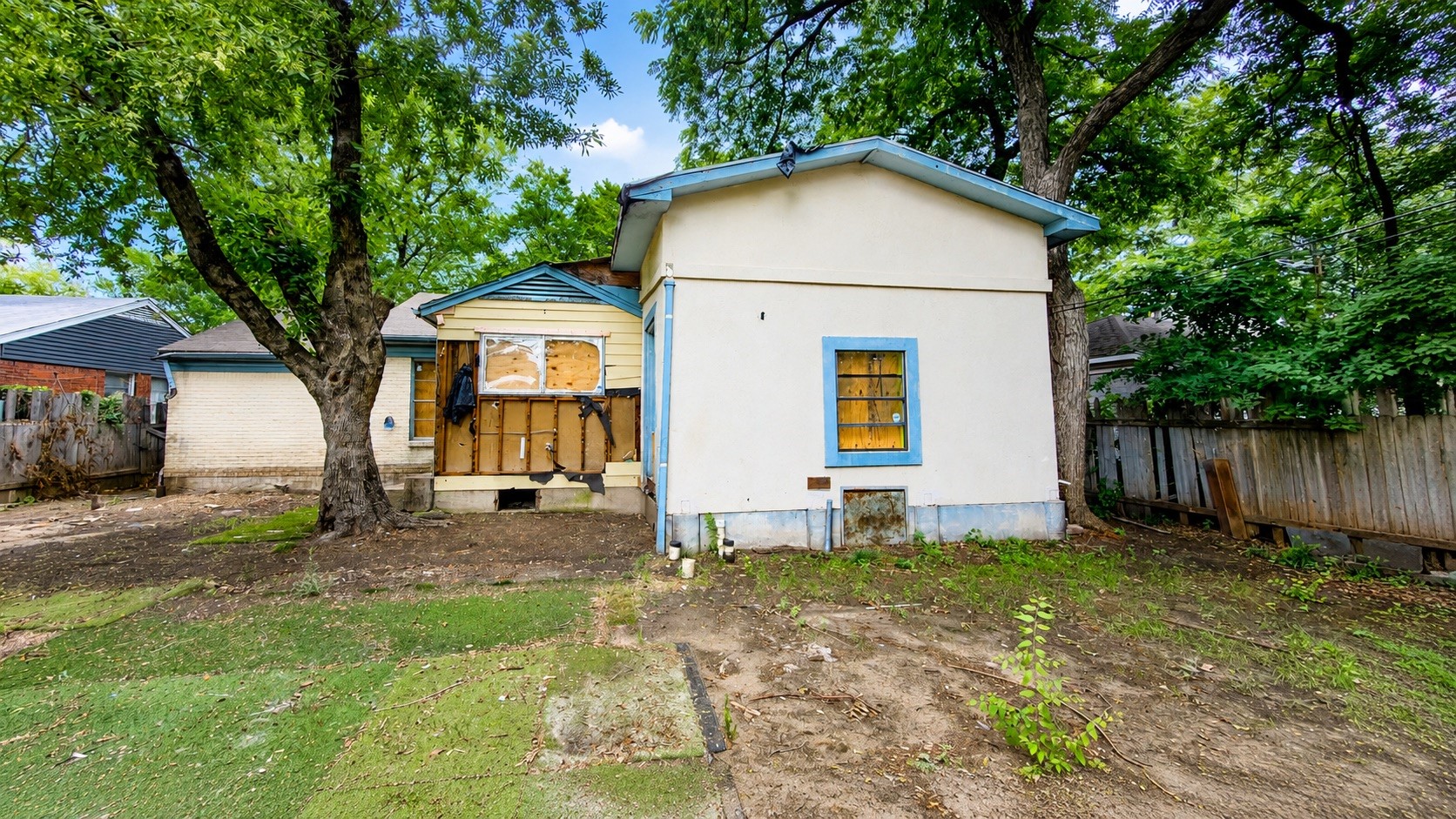 10527 Cayuga Drive Dallas TX 75228