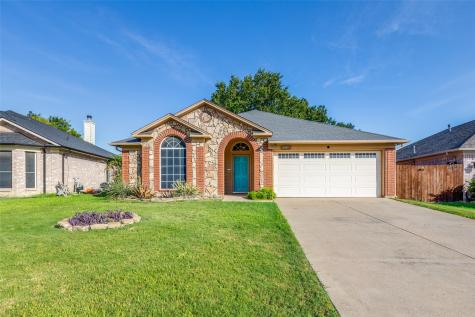 1112 Highland Station Drive Saginaw TX 76131