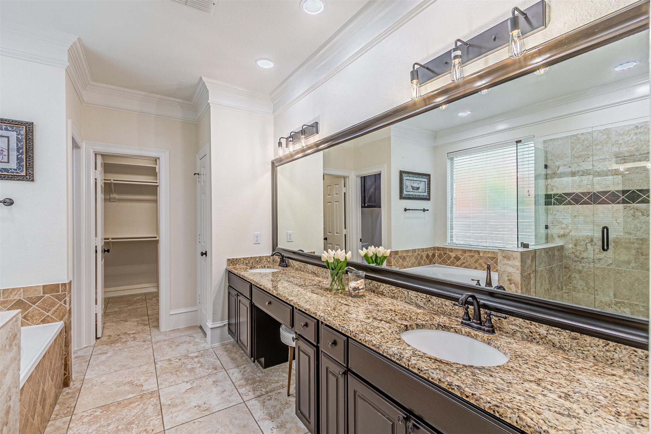 1440 Sunswept Terrace Lewisville TX 75077