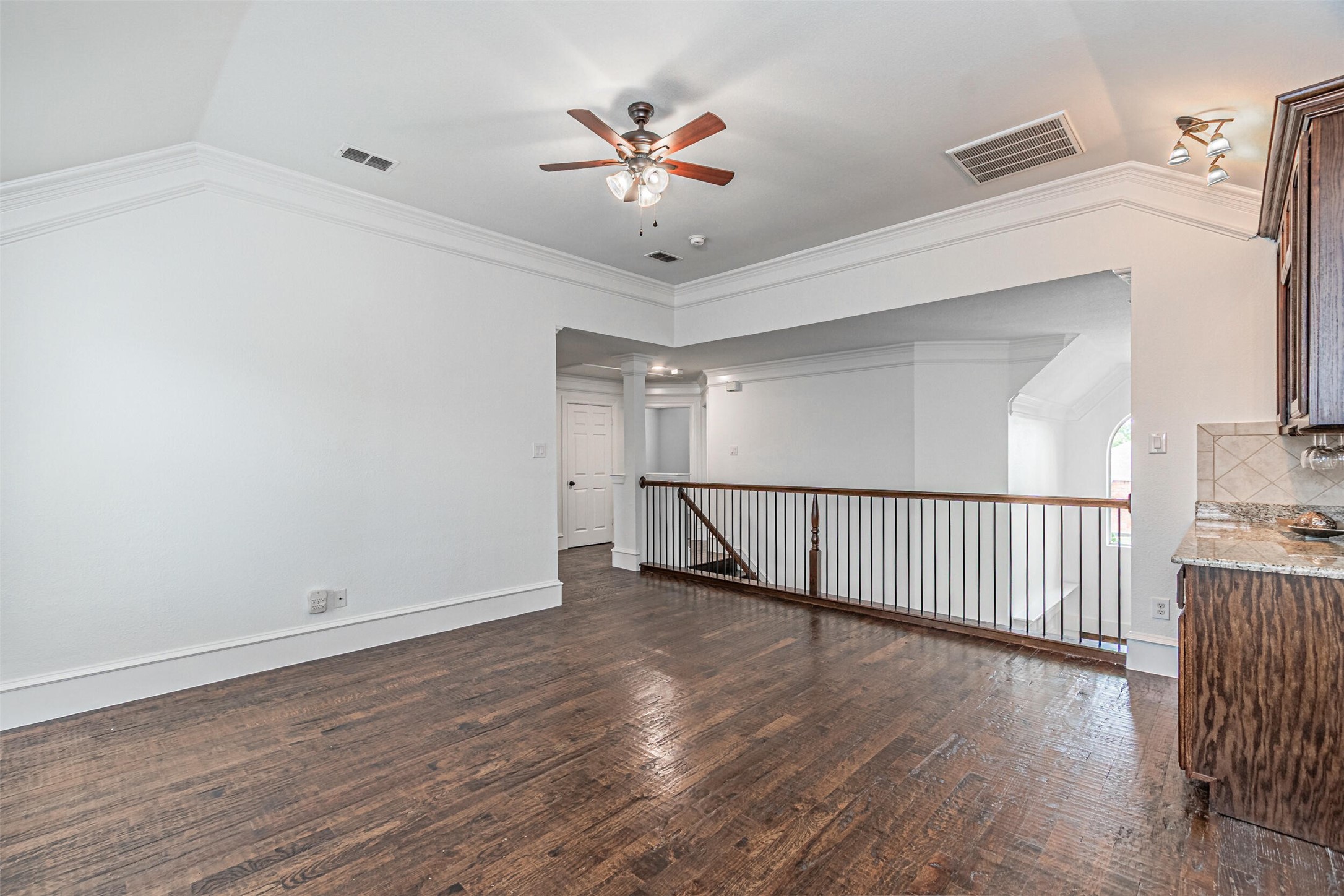 1440 Sunswept Terrace Lewisville TX 75077