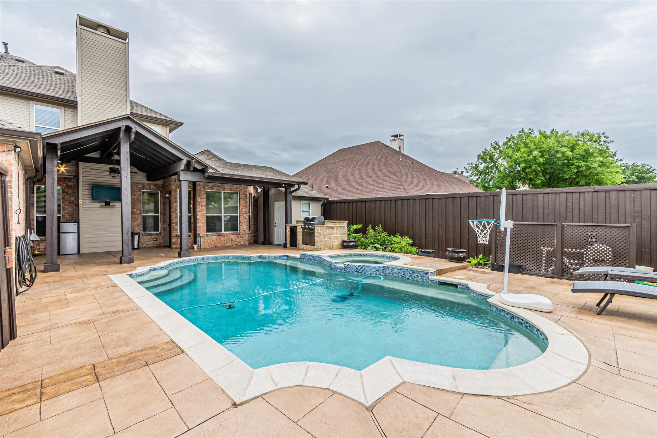 1440 Sunswept Terrace Lewisville TX 75077