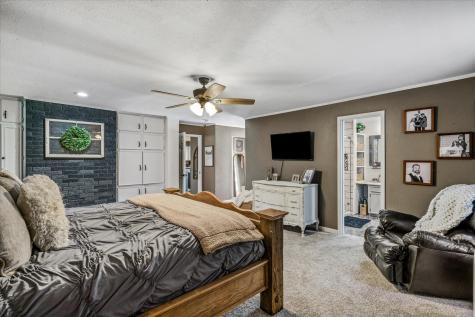 204 Southridge Street Edgewood TX 75117