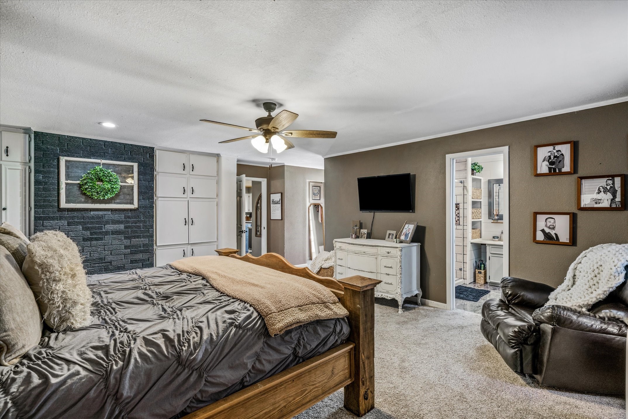 204 Southridge Street Edgewood TX 75117