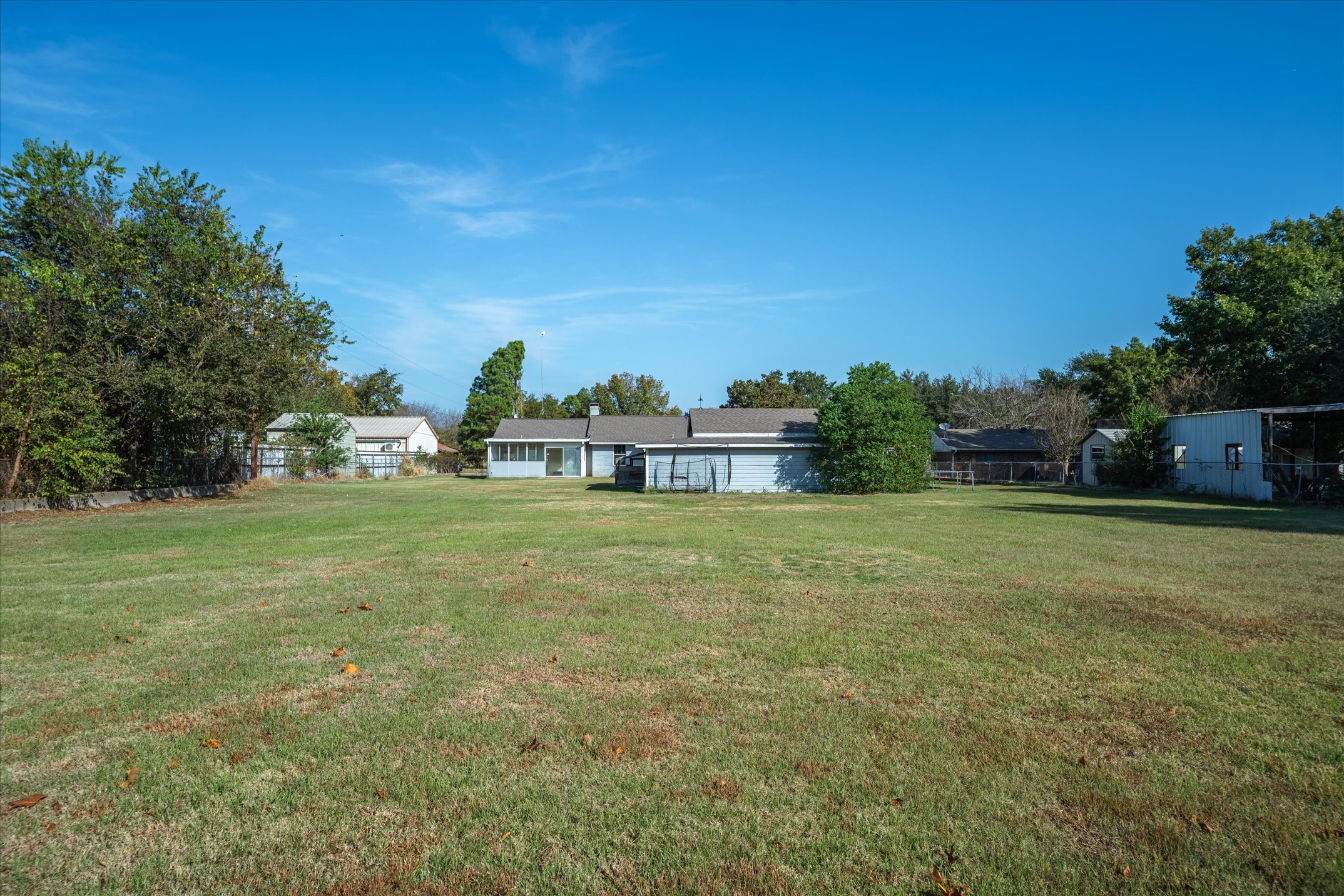 204 Southridge Street Edgewood TX 75117