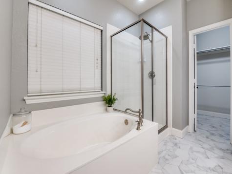 2452 Dockside Drive Grand Prairie TX 75054