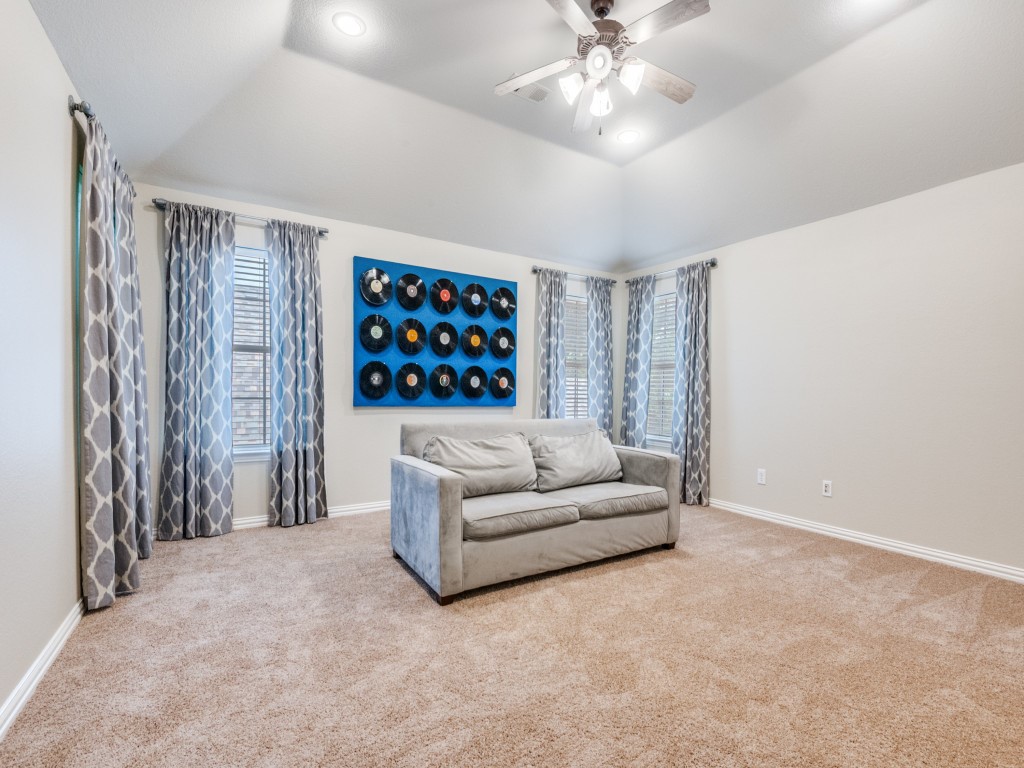 2452 Dockside Drive Grand Prairie TX 75054