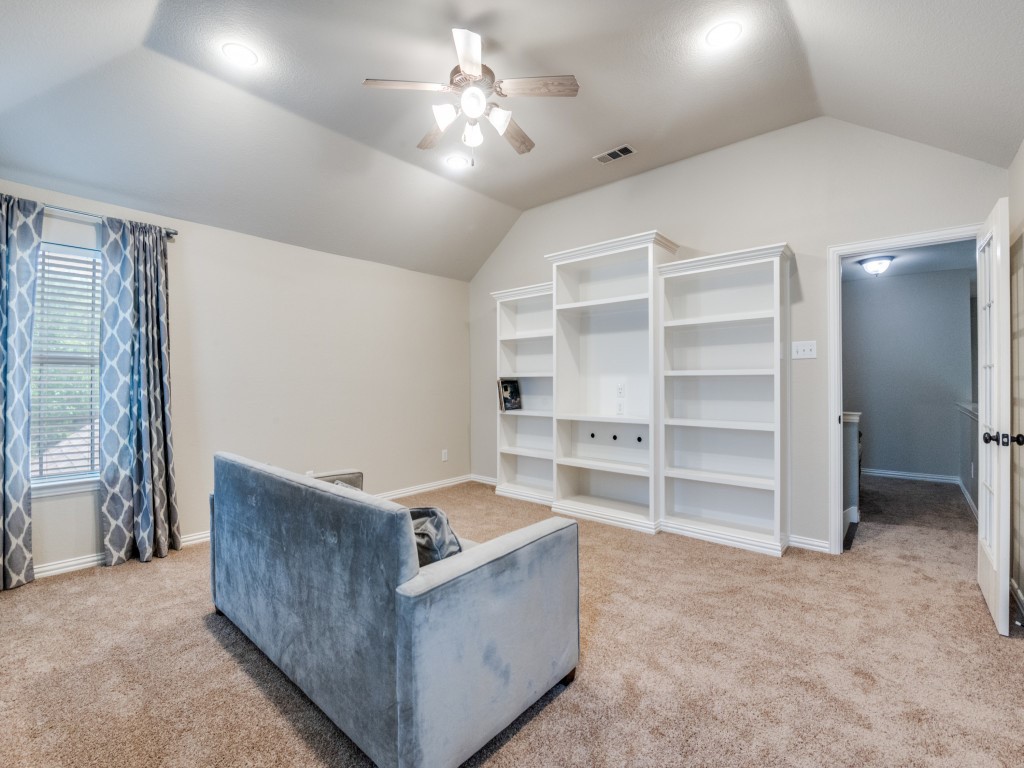 2452 Dockside Drive Grand Prairie TX 75054