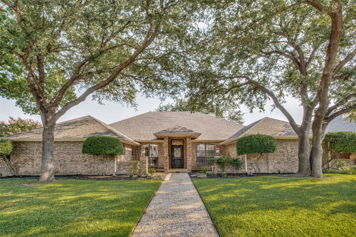 4158 Briargrove Lane Dallas TX 75287