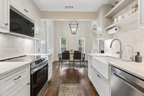 10831 Hayfield Drive Dallas TX 75238
