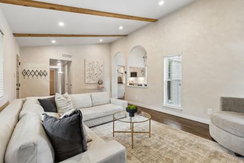 10831 Hayfield Drive Dallas TX 75238