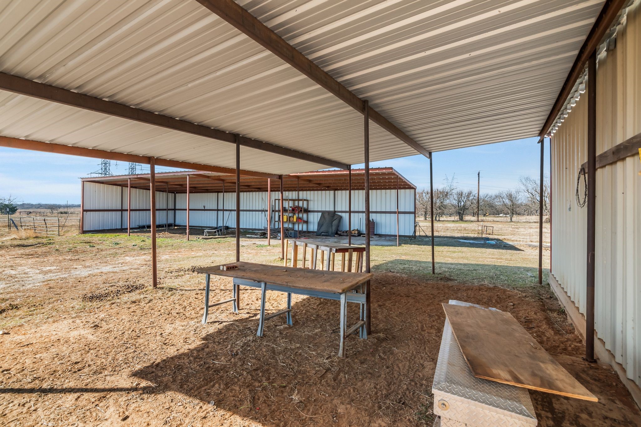 2366 County Road 1370 Alvord TX 76225