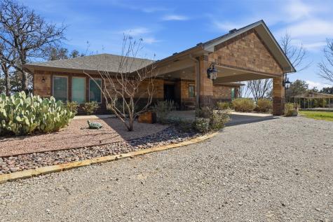 186 Long Drive Palo Pinto TX 76484