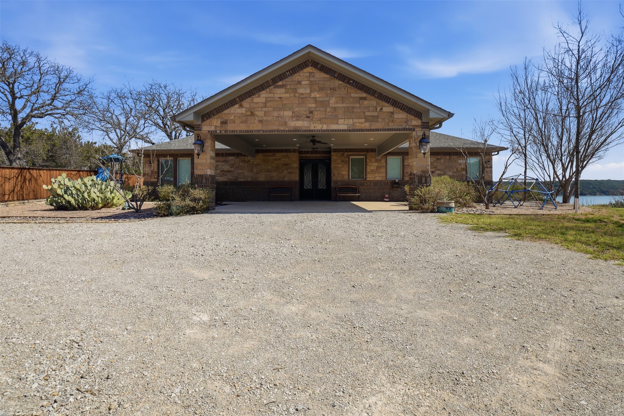 186 Long Drive Palo Pinto TX 76484