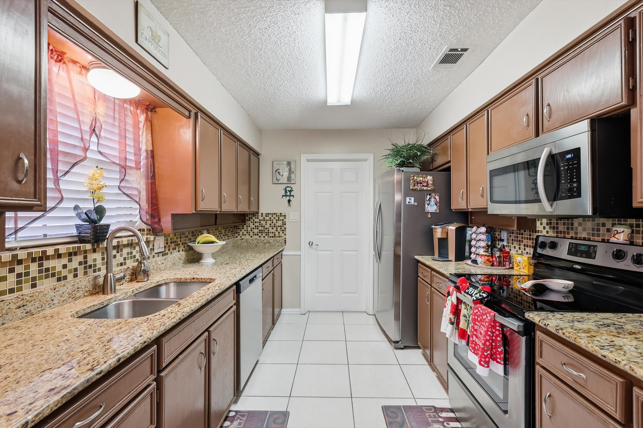 1519 Rocky Point Drive Lewisville TX 75077
