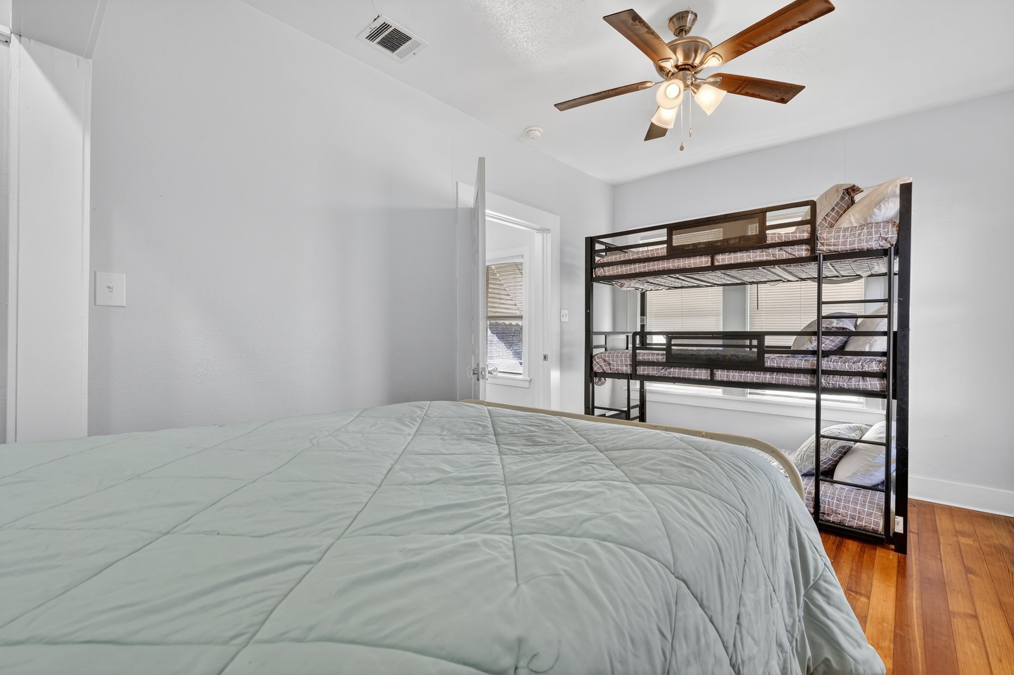 412 SW 4th Avenue Mineral Wells TX 76067
