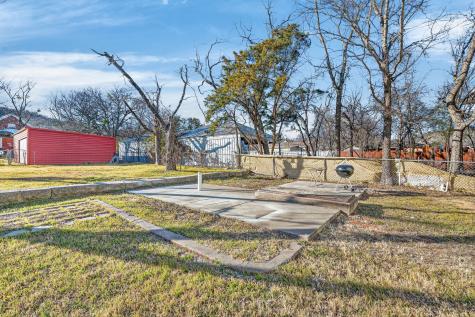 412 SW 4th Avenue Mineral Wells TX 76067