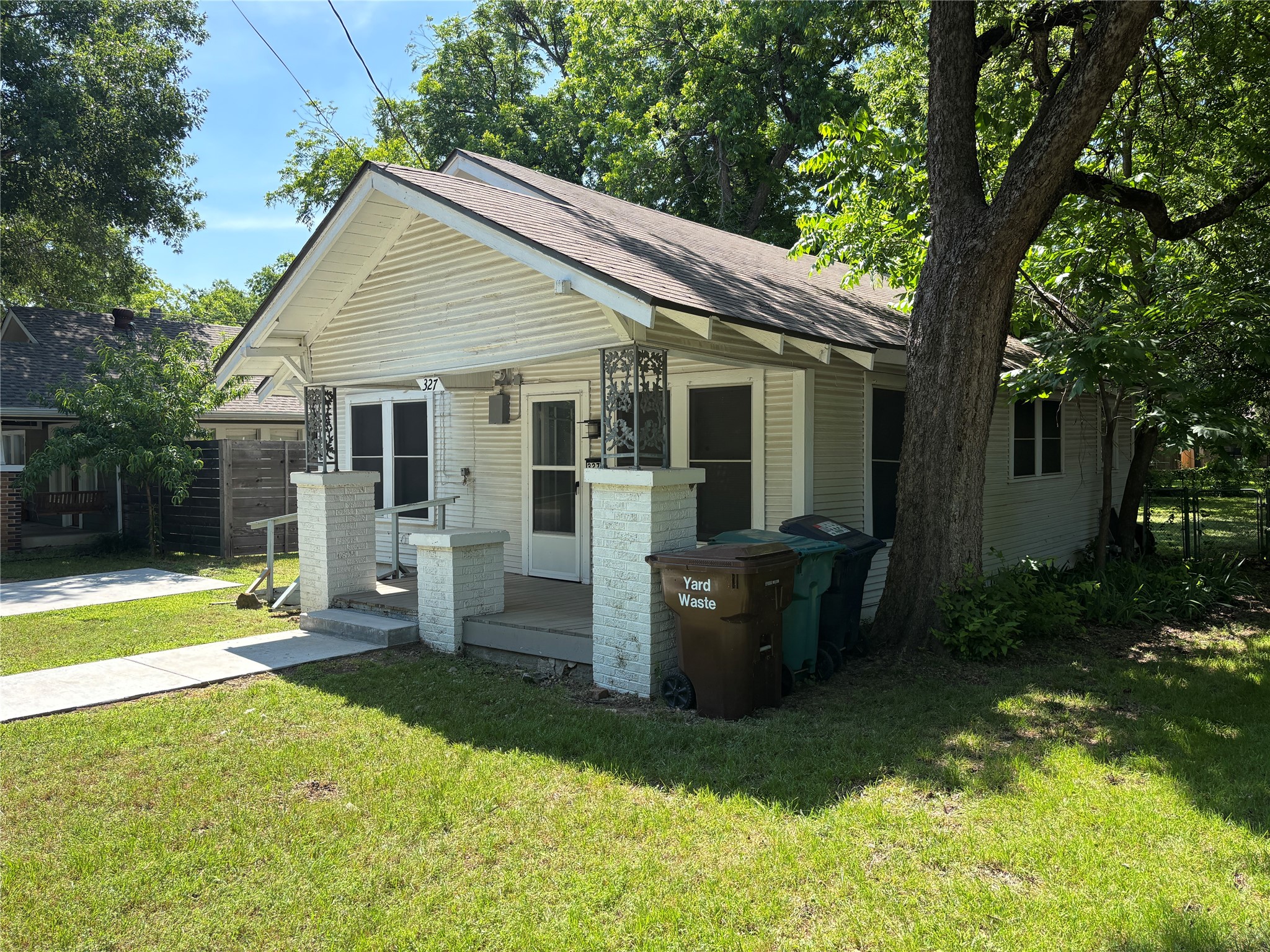 327 Egan Street Denton TX 76201