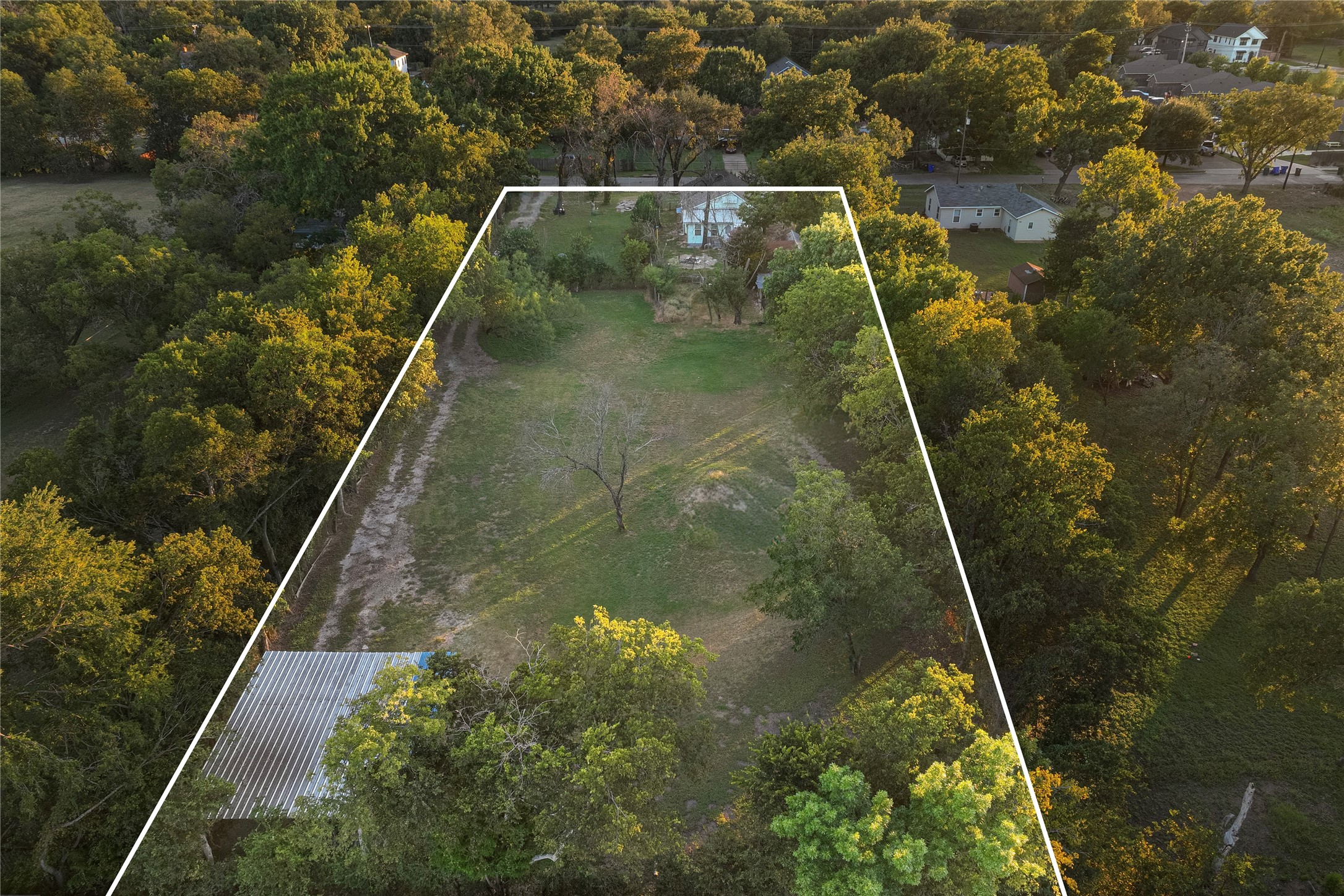 2720 S 2nd Street Waco TX 76706