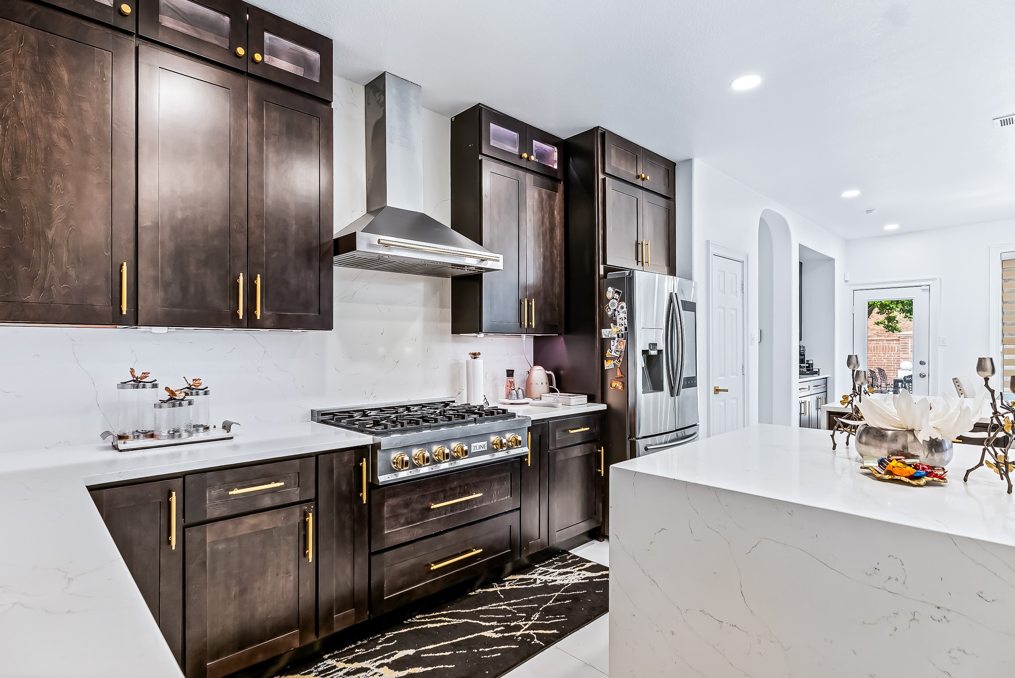 713 Royal Crest Court Mckinney TX 75072