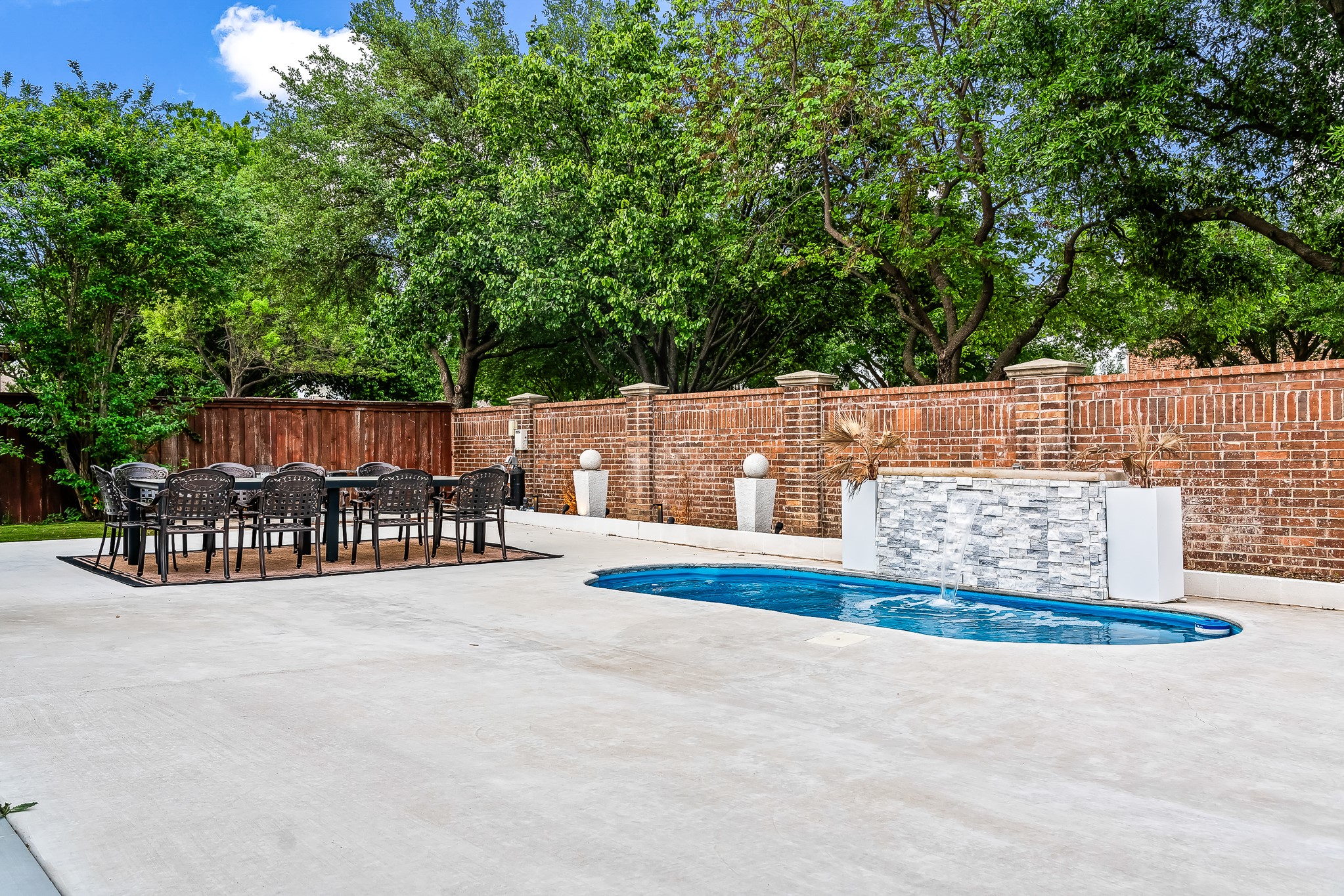 713 Royal Crest Court Mckinney TX 75072