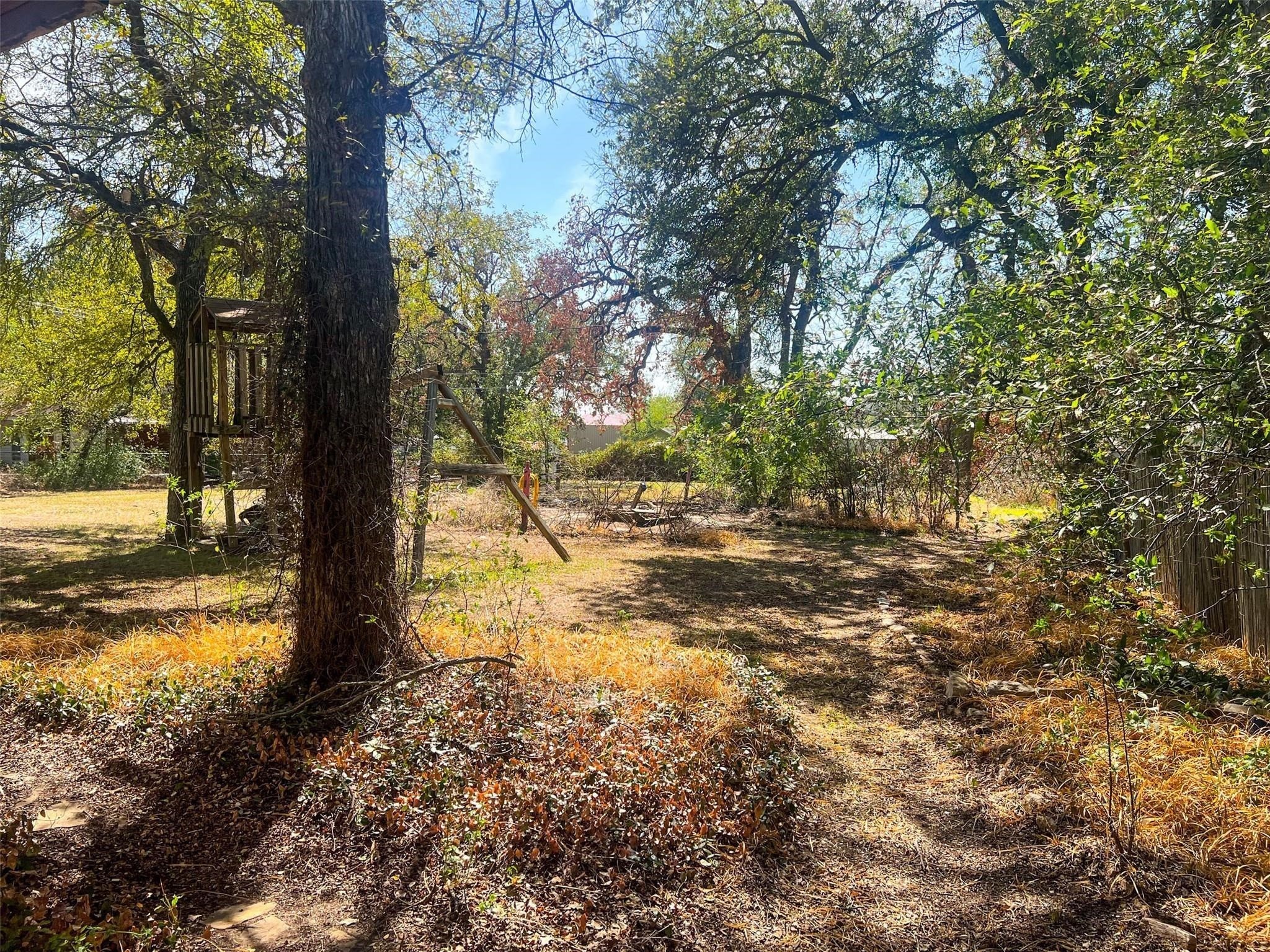 1833 W Highway 199 Sanctuary TX 76082