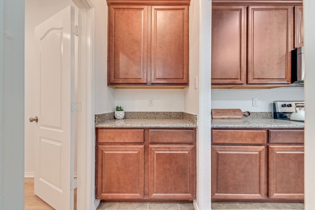 2128 Valley Forge Trail Fort Worth TX 76177