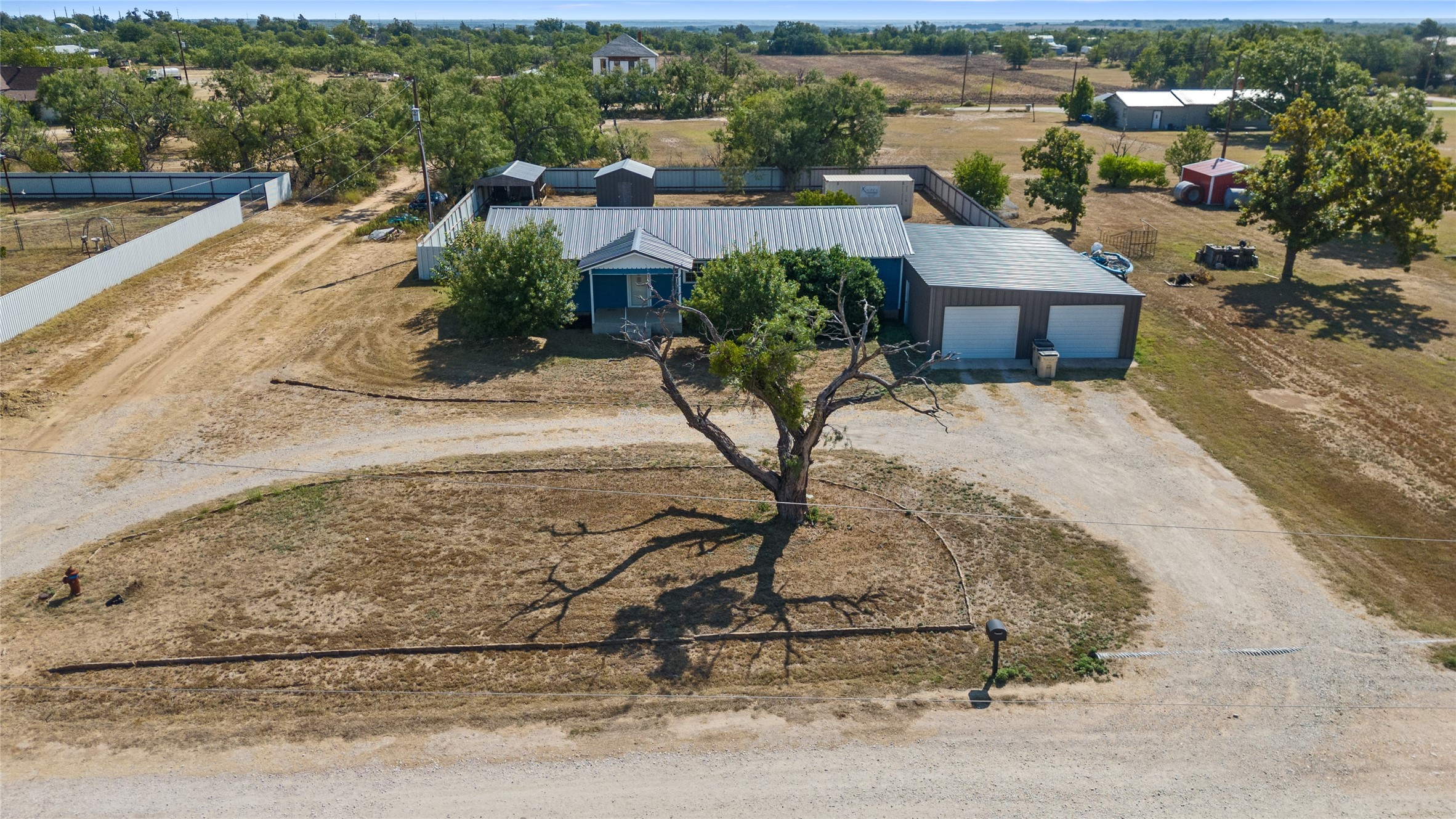 801 S Lee Street Santa Anna TX 76878
