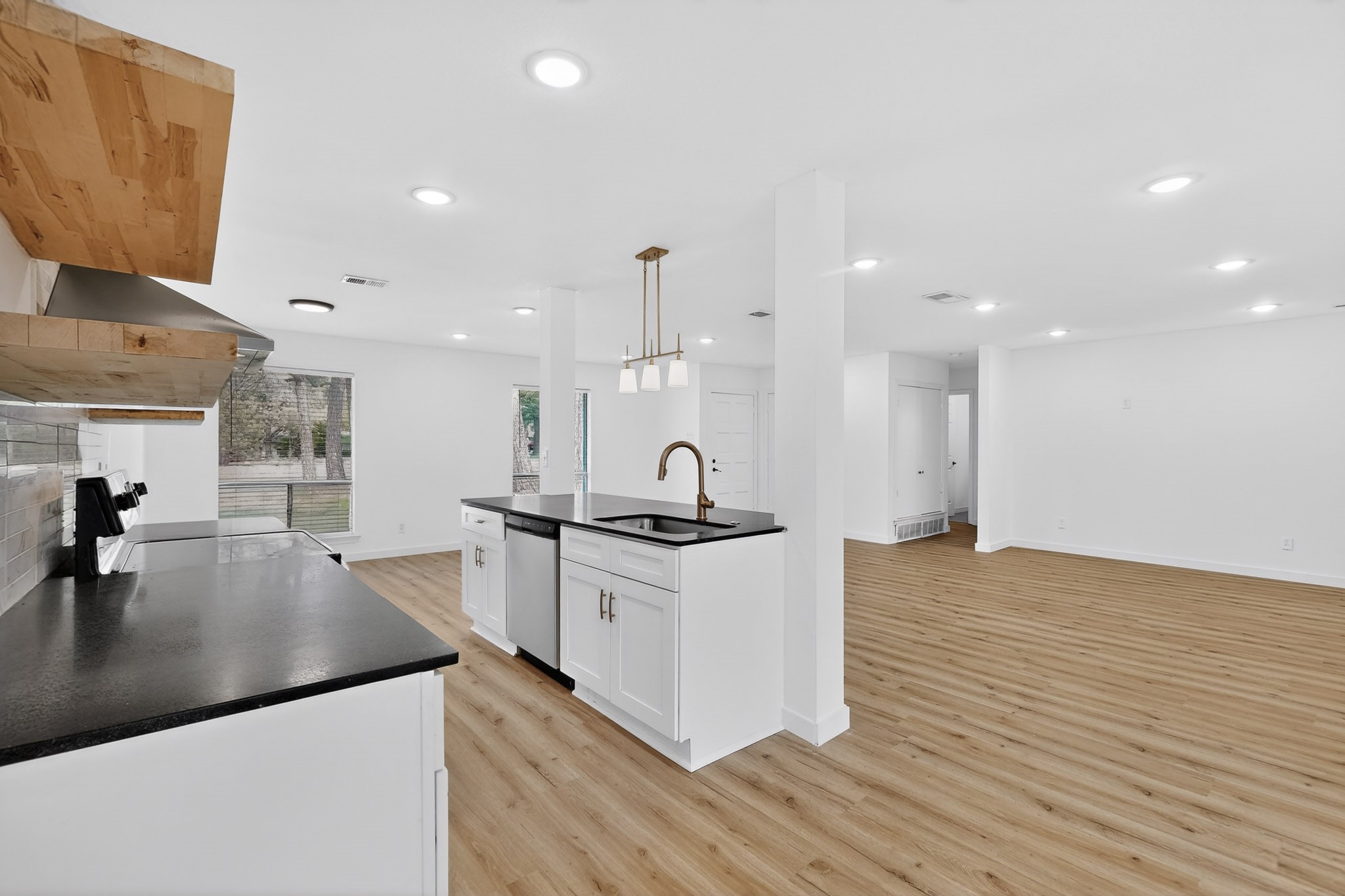 400 Casa Bello Court Irving TX 75062