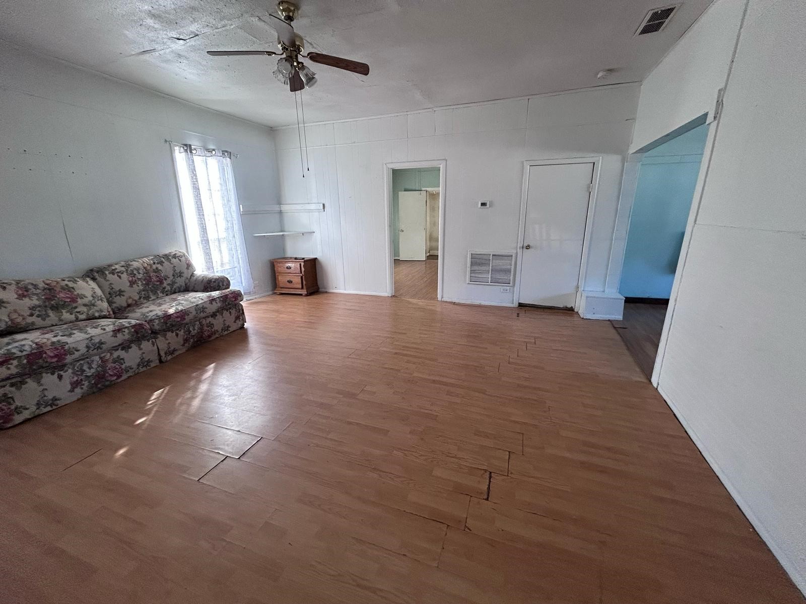 1032 S Montgomery Street Sherman TX 75090
