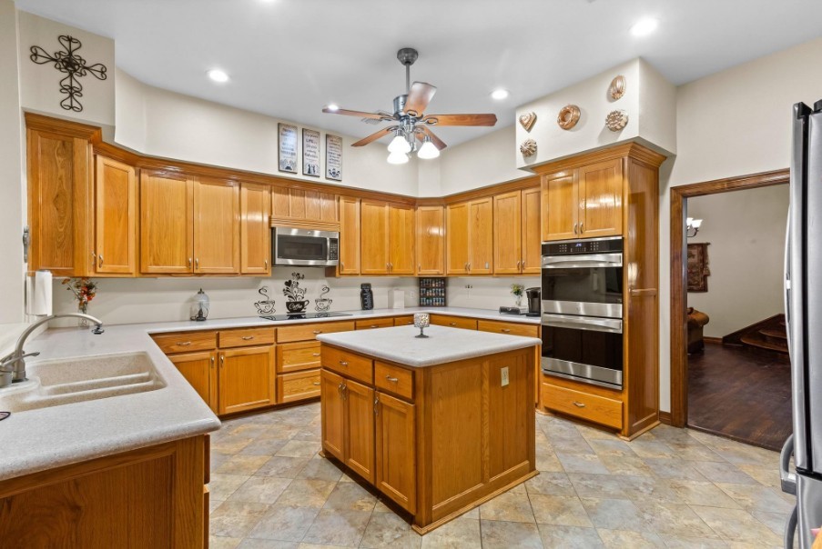 28966 Us Highway 377 Gordonville TX 76245