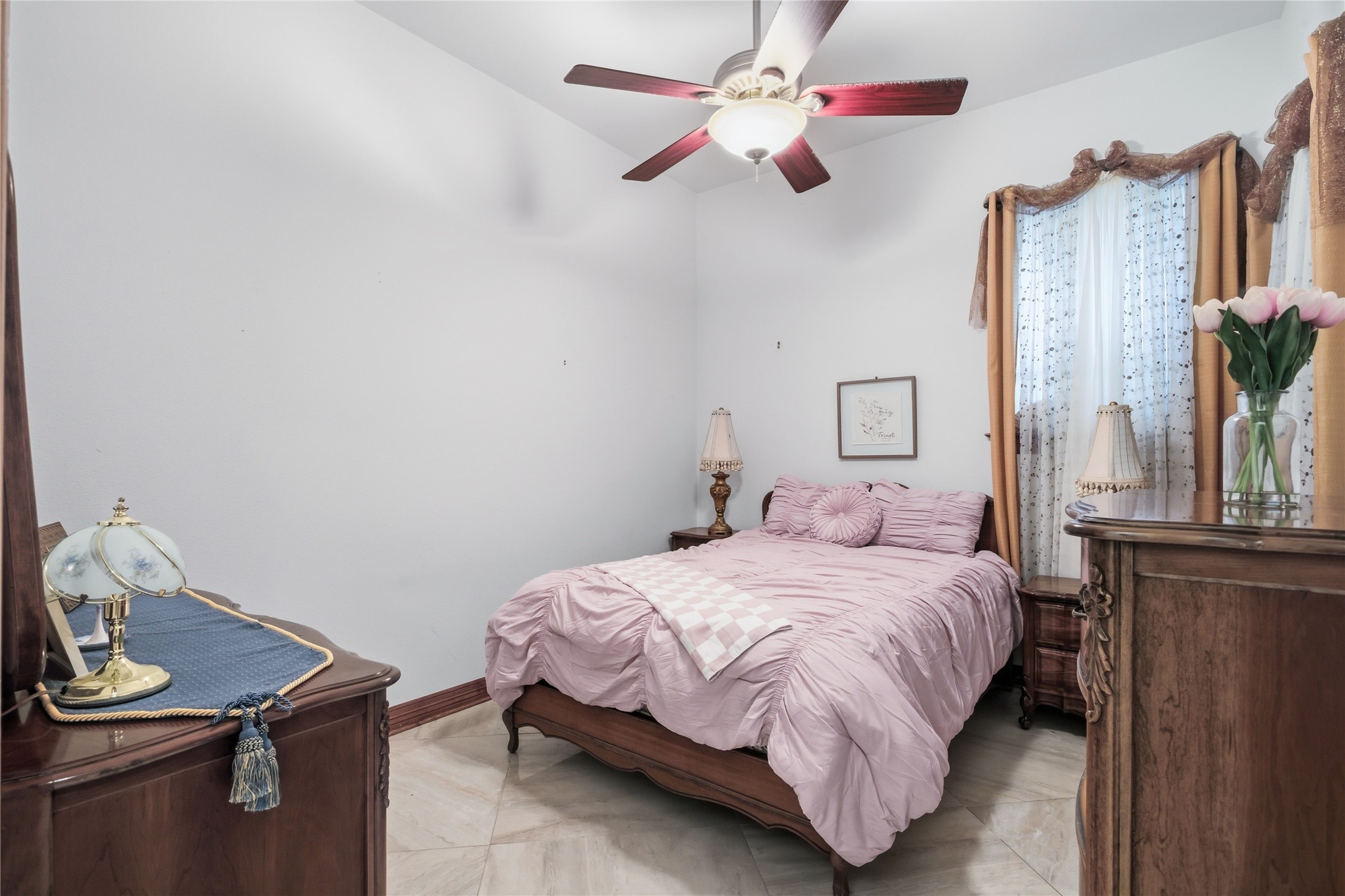 28966 Us Highway 377 Gordonville TX 76245