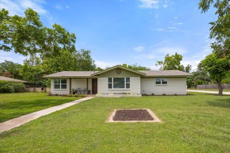 1200 Park Center Street Benbrook TX 76126