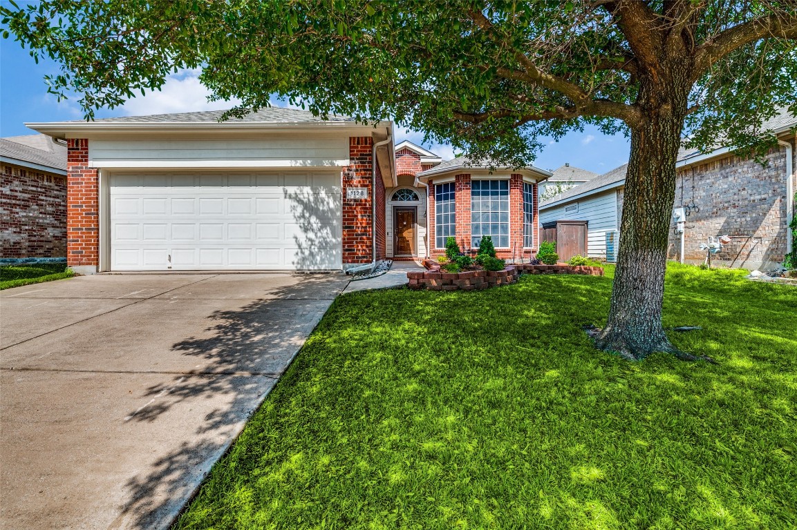 1128 Fairweather Drive Fort Worth TX 76120
