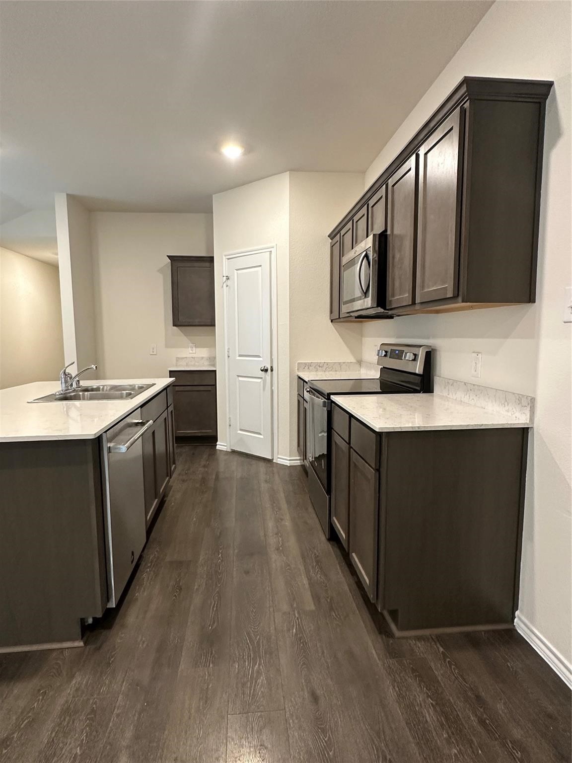 2568 Russell Street Crandall TX 75114