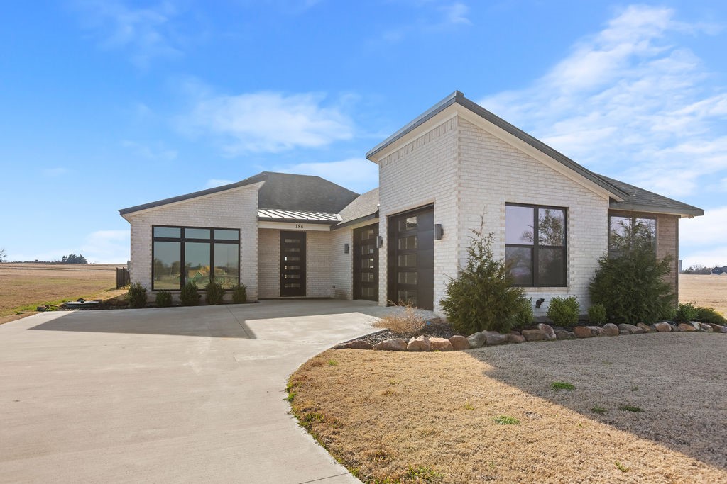 186 Desert Mountain Drive Gordonville TX 76245